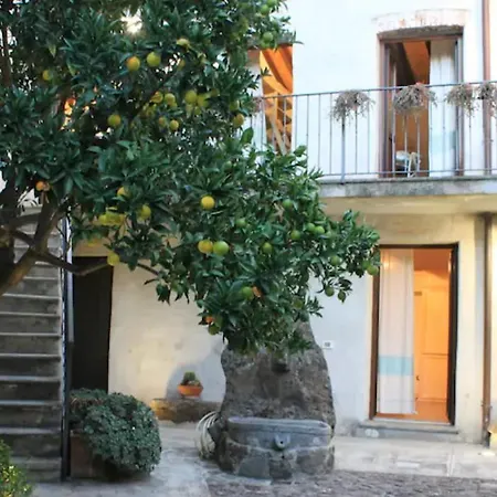 Vakantiehuis La Corte Dei Limoni